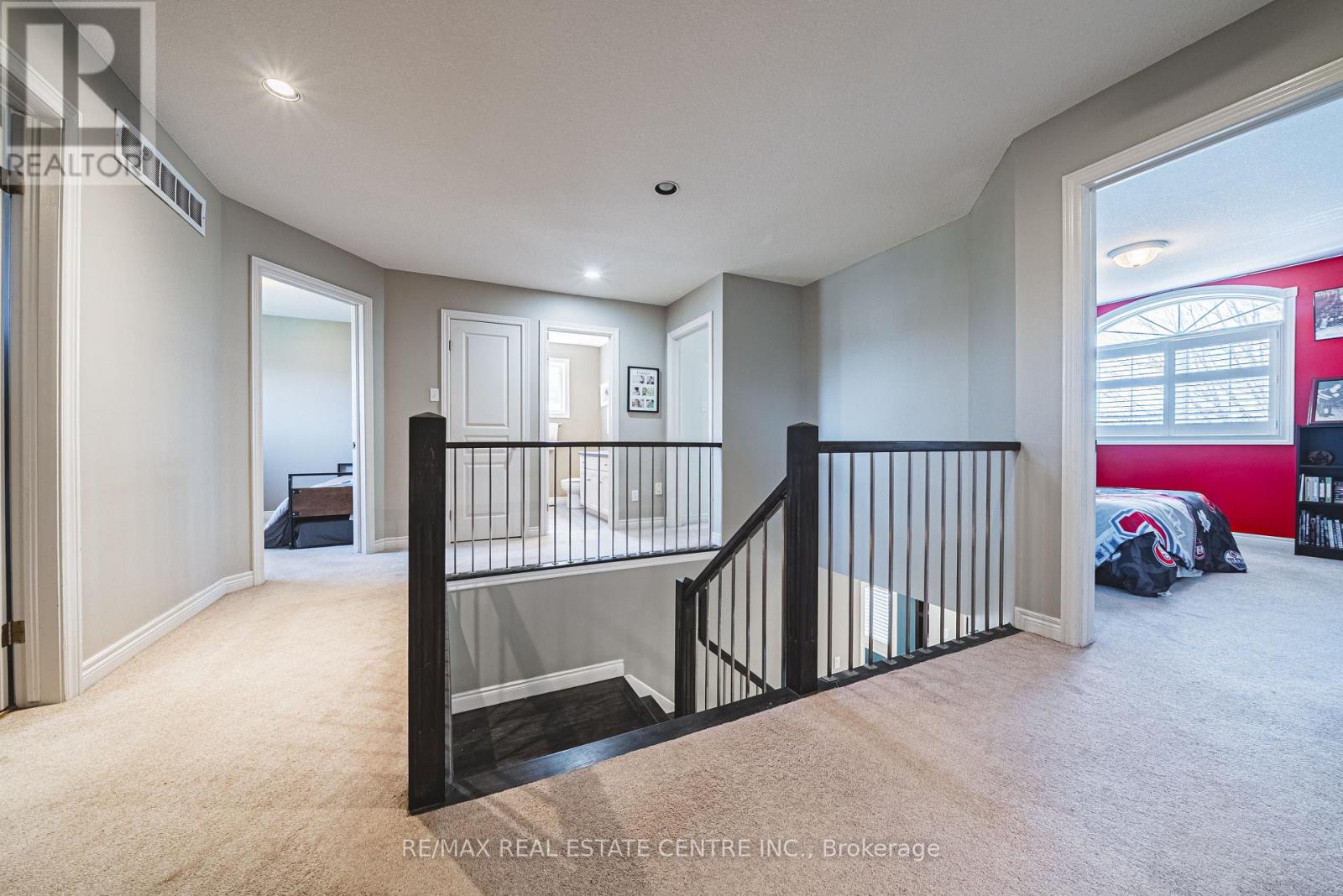 19 Liuna Court, Hamilton, Ontario  L8E 5Z1 - Photo 23 - X12440547