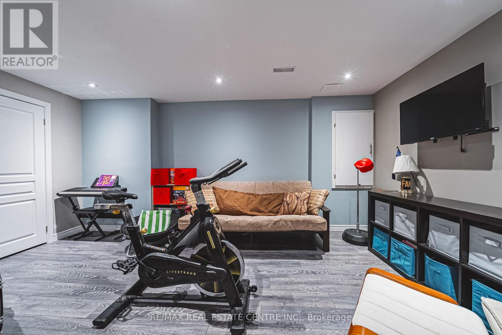 19 Liuna Court, Hamilton, Ontario  L8E 5Z1 - Photo 30 - X12440547