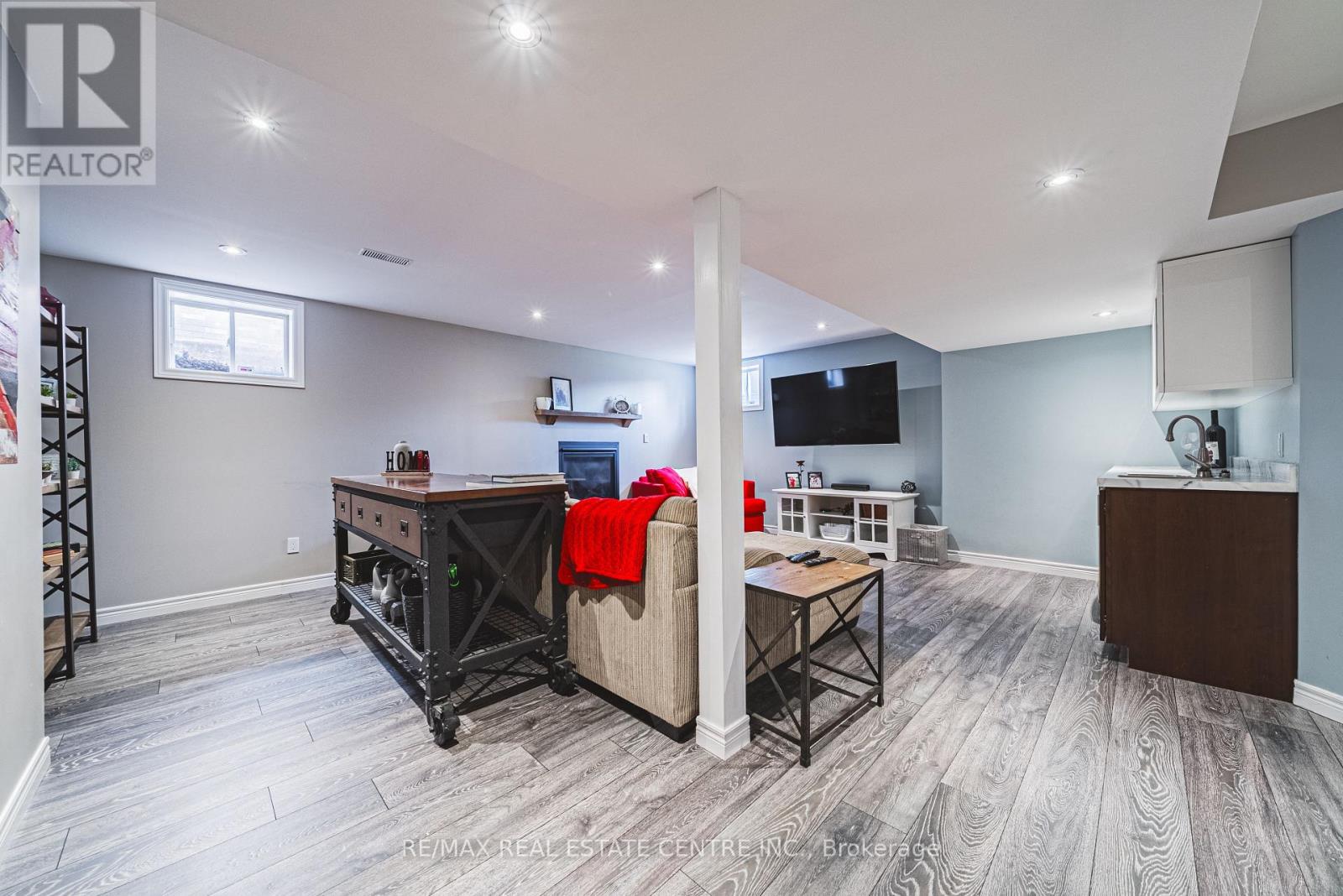 19 Liuna Court, Hamilton, Ontario  L8E 5Z1 - Photo 32 - X12440547