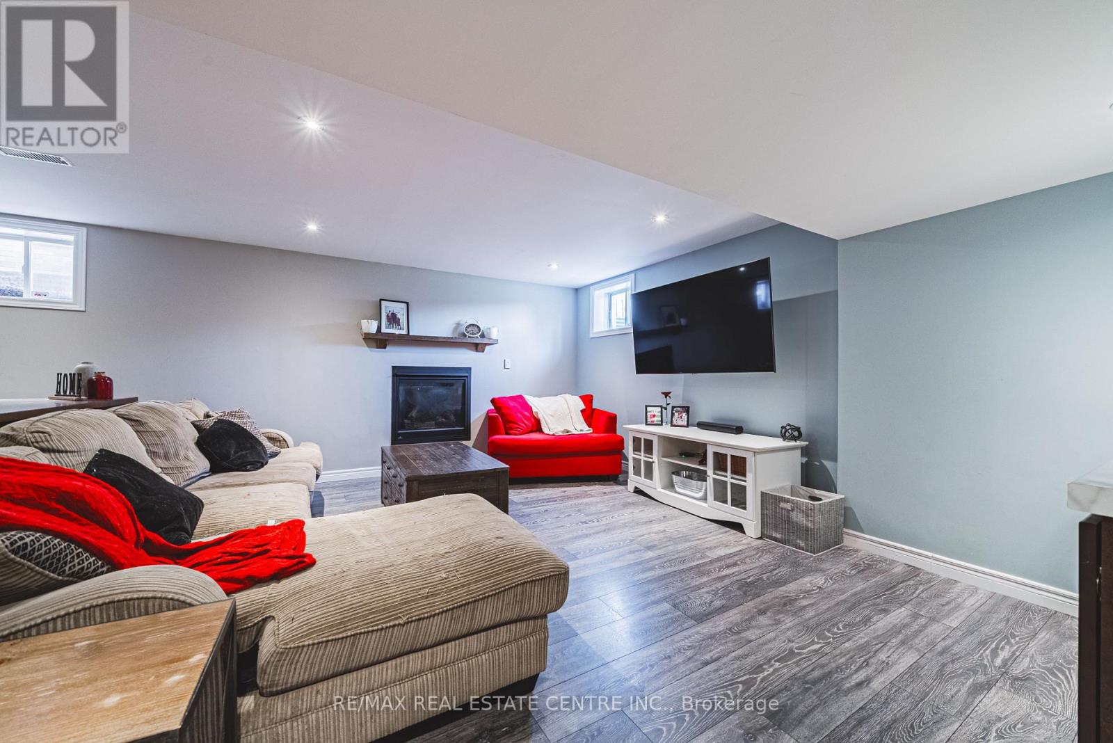 19 Liuna Court, Hamilton, Ontario  L8E 5Z1 - Photo 33 - X12440547