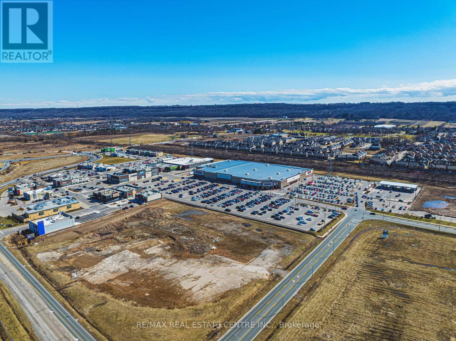 19 Liuna Court, Hamilton, Ontario  L8E 5Z1 - Photo 43 - X12440547