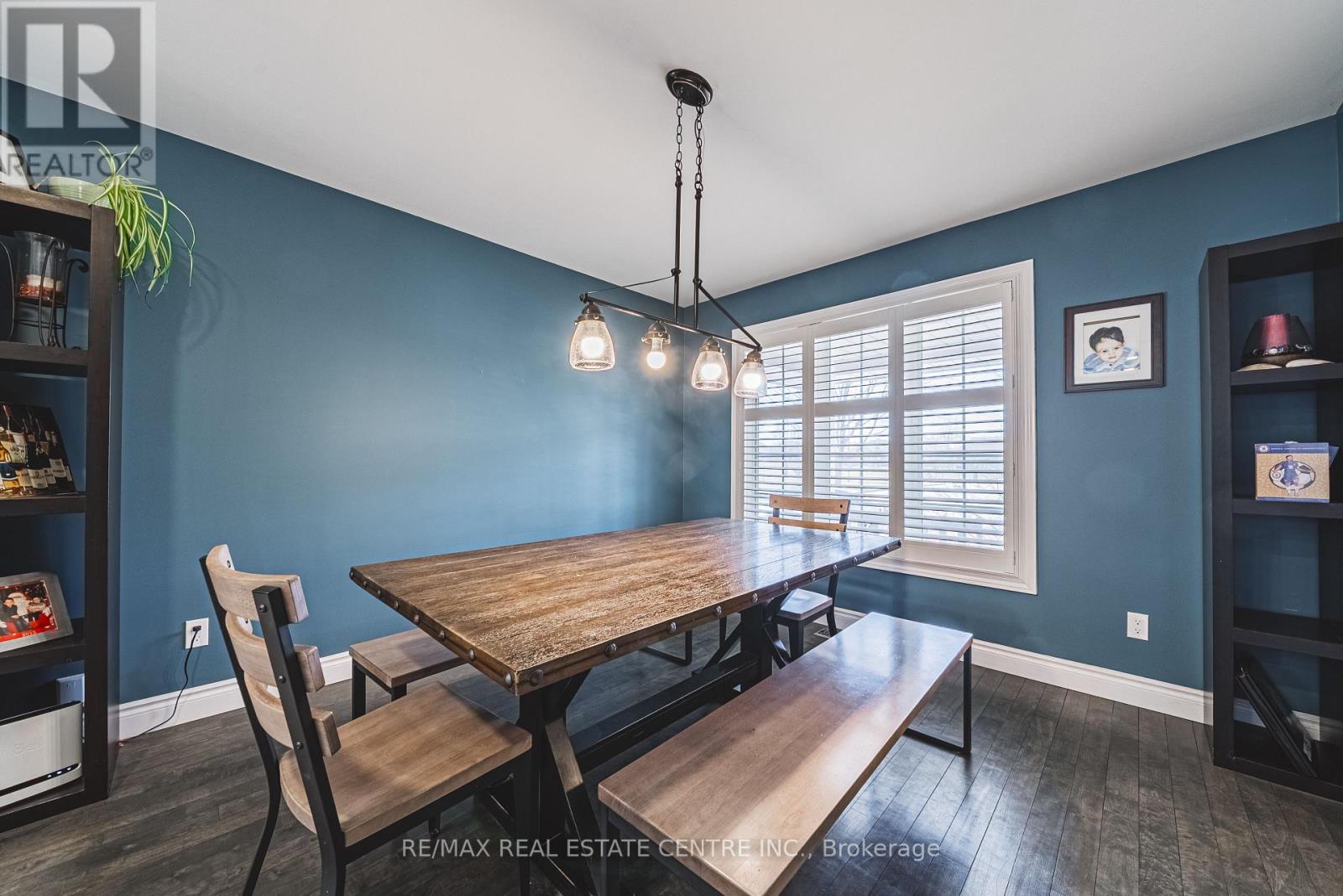 19 Liuna Court, Hamilton, Ontario  L8E 5Z1 - Photo 6 - X12440547