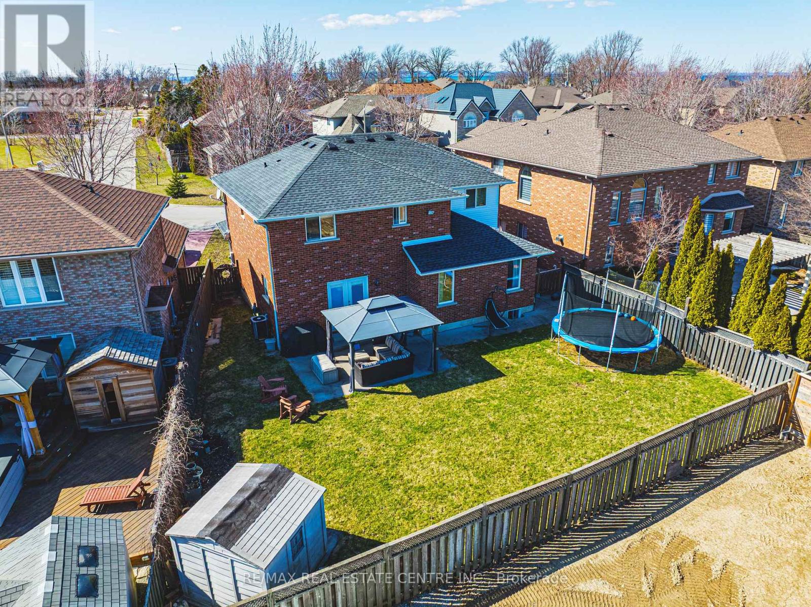 19 Liuna Court, Hamilton, Ontario  L8E 5Z1 - Photo 45 - X12440547