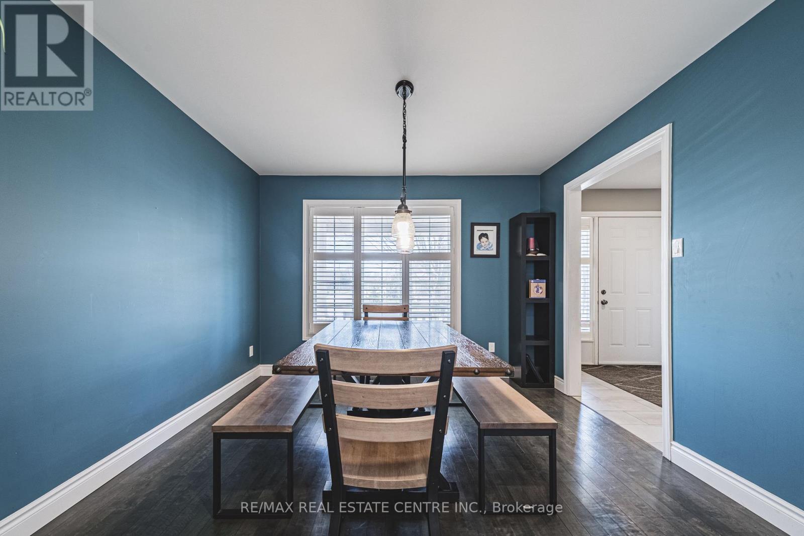 19 Liuna Court, Hamilton, Ontario  L8E 5Z1 - Photo 7 - X12440547