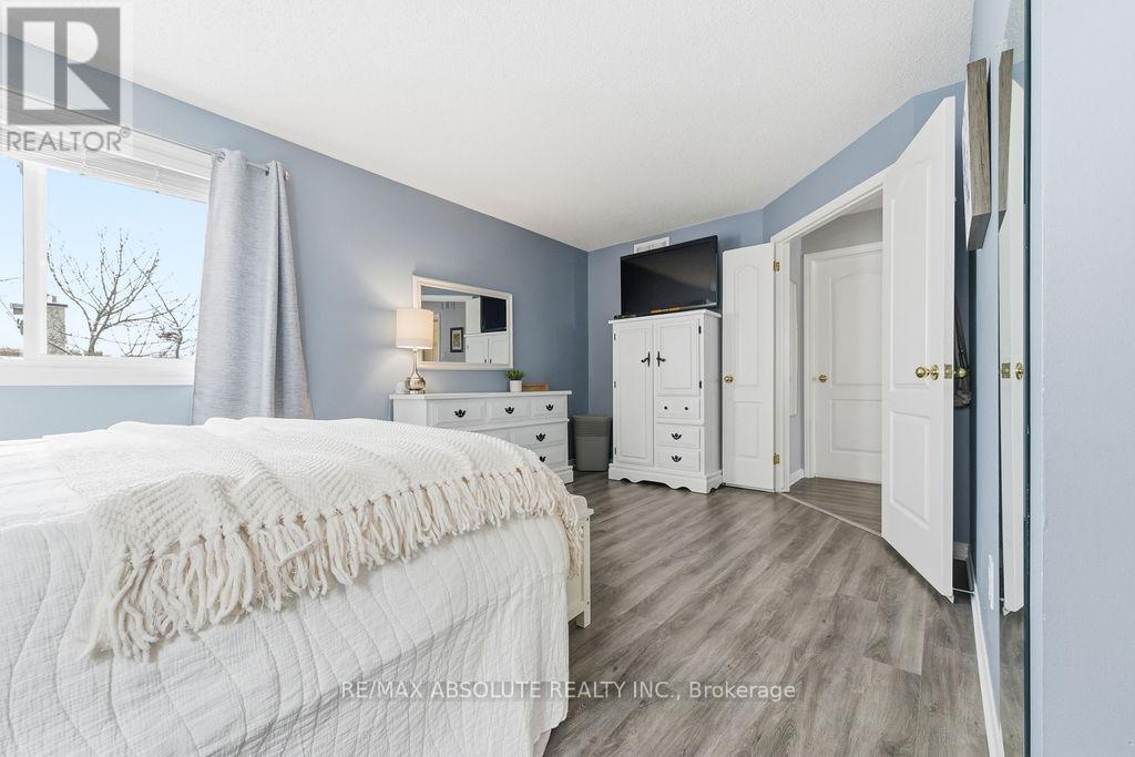 6145 Lariviere Crescent, Ottawa, Ontario  K1W 1C6 - Photo 18 - X12841408