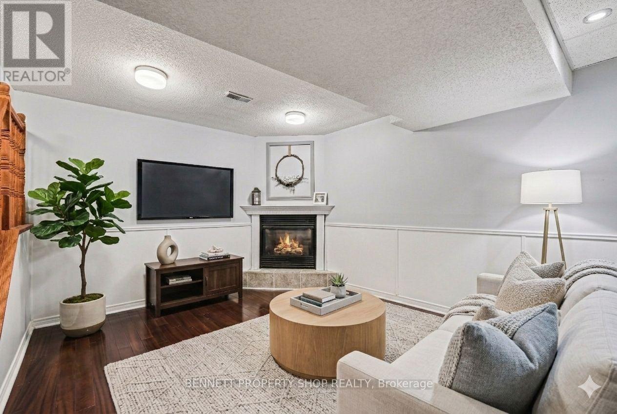 4 Bartley Crescent, Ottawa, Ontario  K2J 2J7 - Photo 18 - X12841424