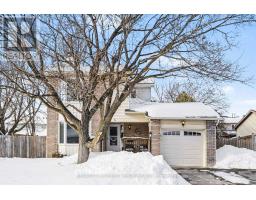 4 BARTLEY CRESCENT, Ottawa, Ontario