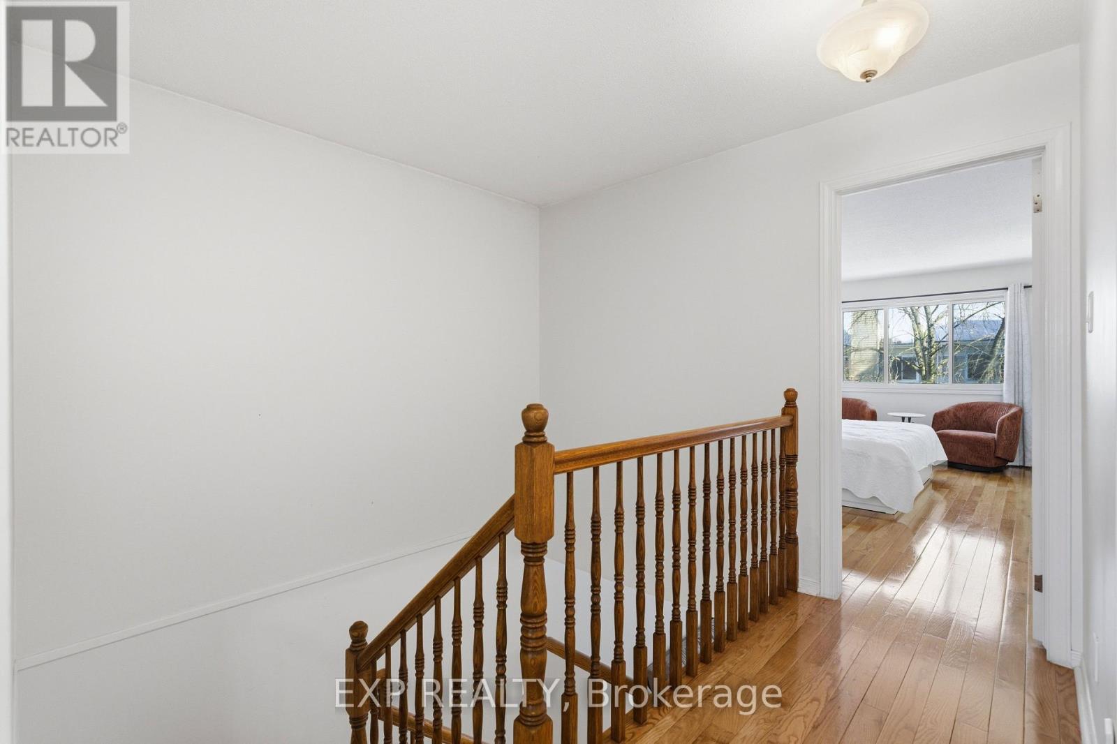 92 Stonebriar Drive, Ottawa, Ontario  K2G 5Y1 - Photo 18 - X12841428