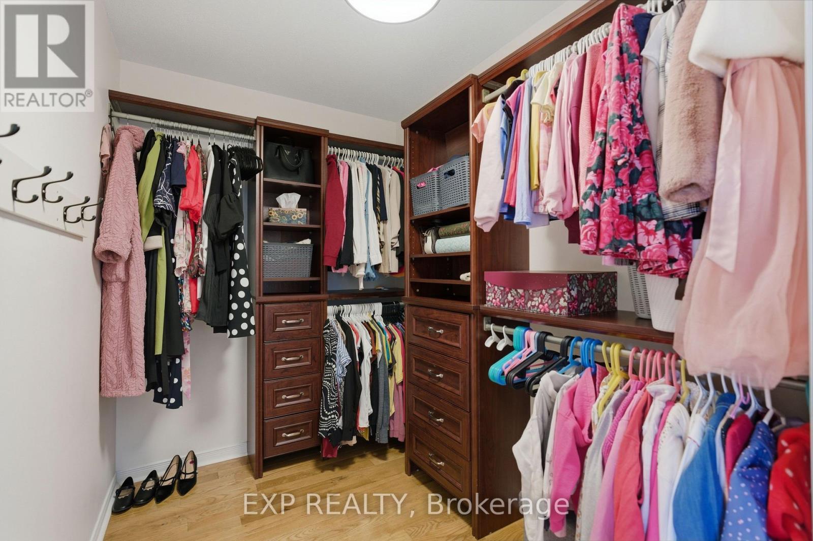 92 Stonebriar Drive, Ottawa, Ontario  K2G 5Y1 - Photo 23 - X12841428