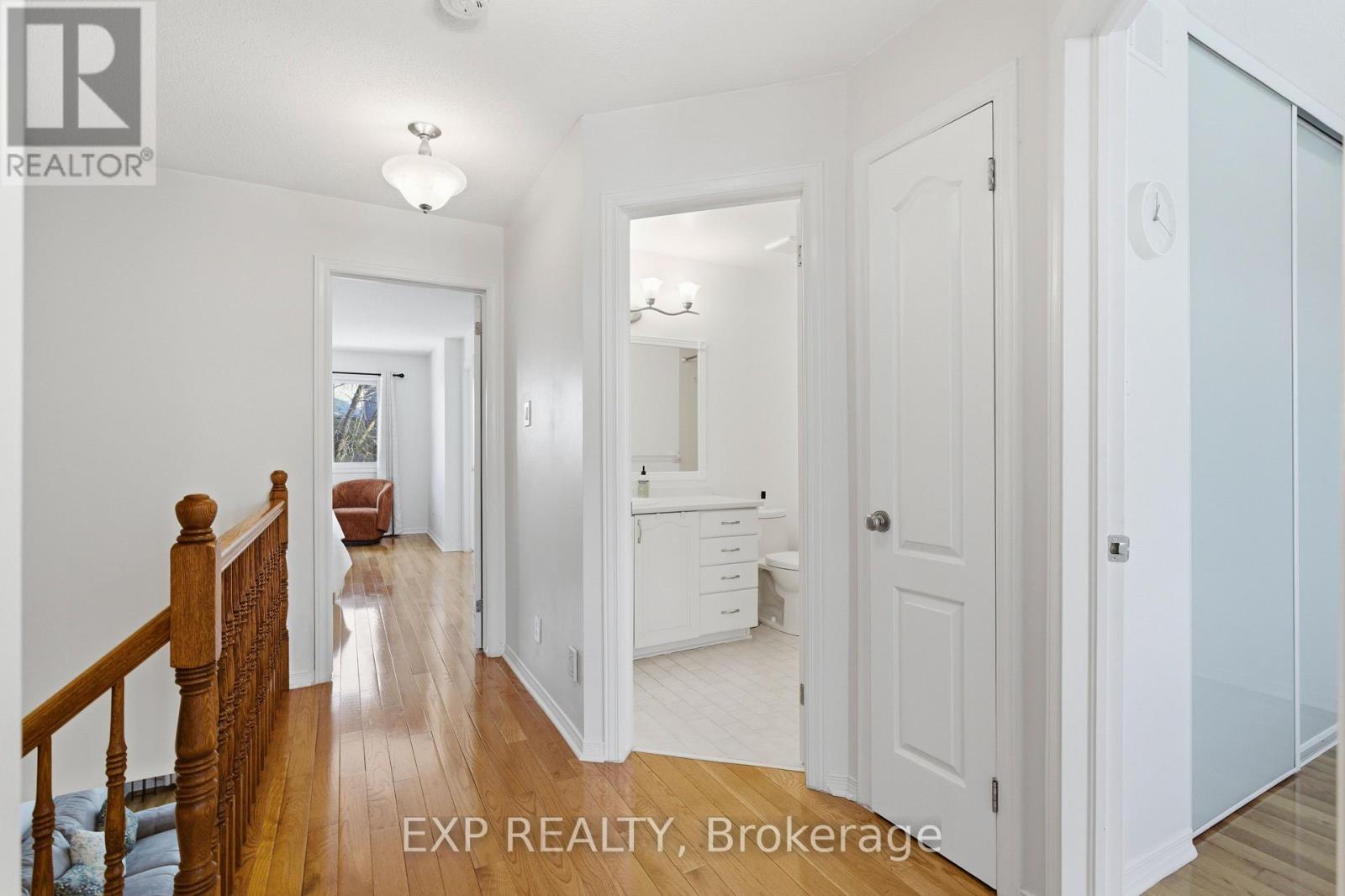 92 Stonebriar Drive, Ottawa, Ontario  K2G 5Y1 - Photo 29 - X12841428