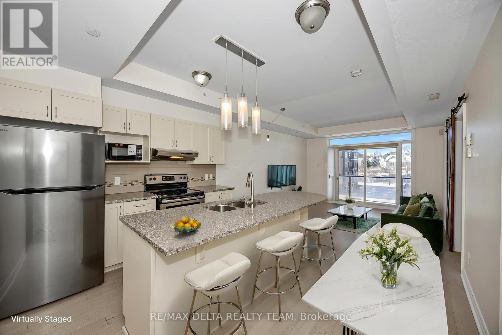 303 - 140 Montblanc Private, Ottawa, Ontario  K1C 0B3 - Photo 9 - X12841450