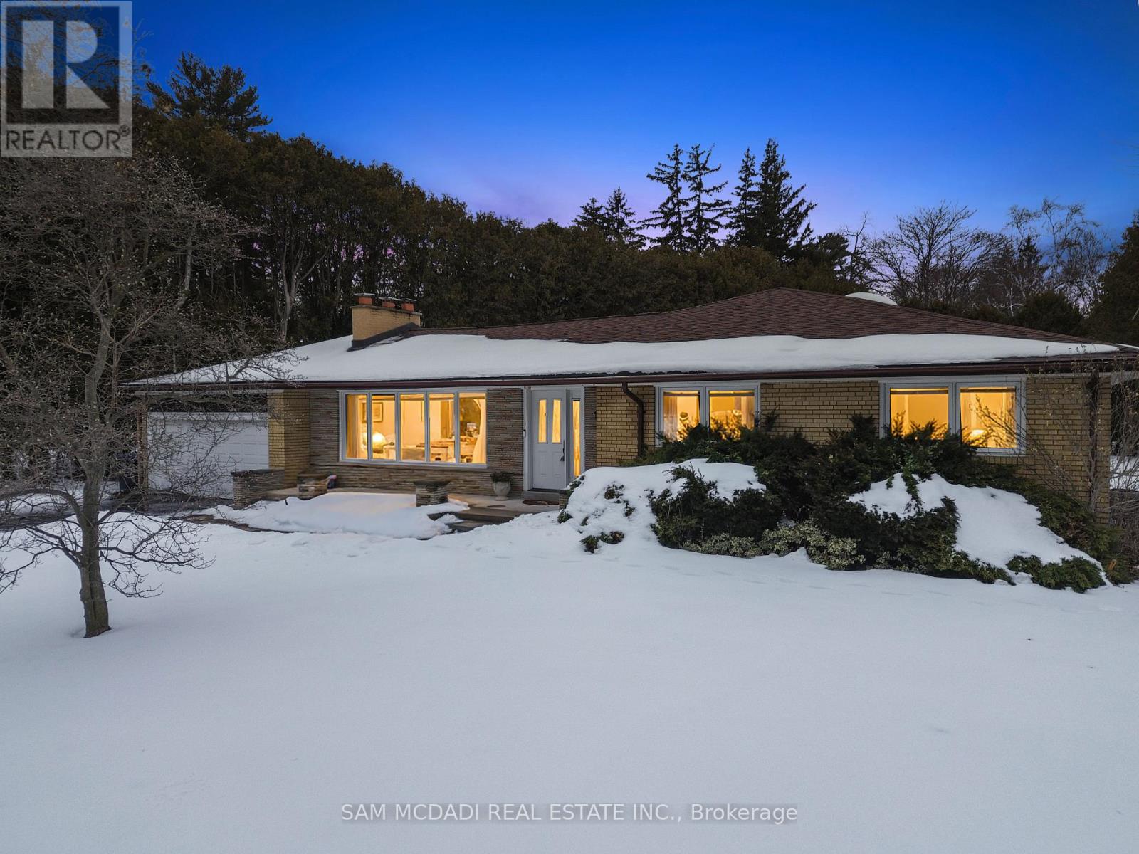 521 Vanessa Crescent, Mississauga, Ontario  L5H 2N4 - Photo 2 - W12841260