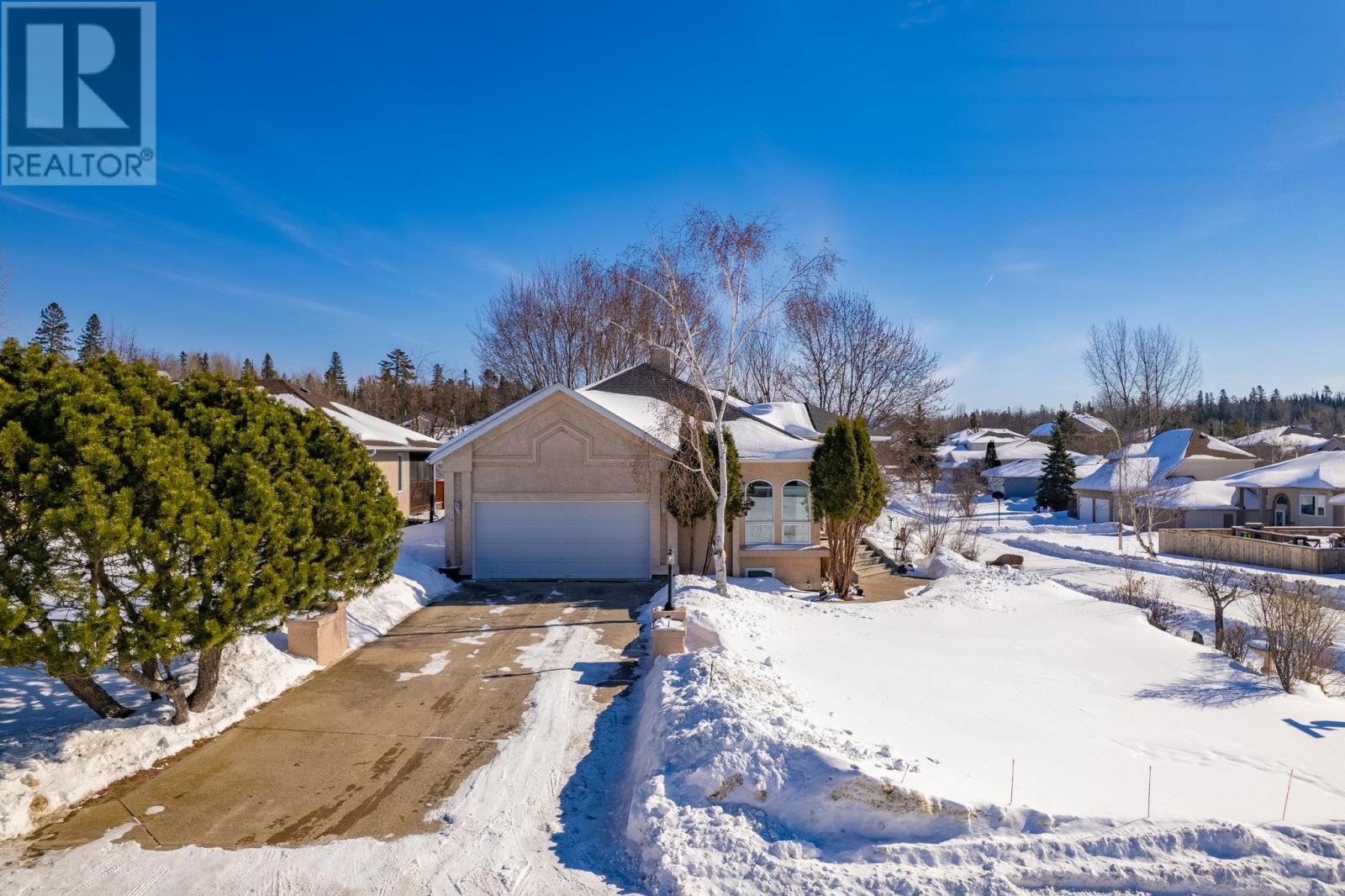 118 South Park Drive, Kenora, Ontario  P9N 4G1 - Photo 4 - TB2600348