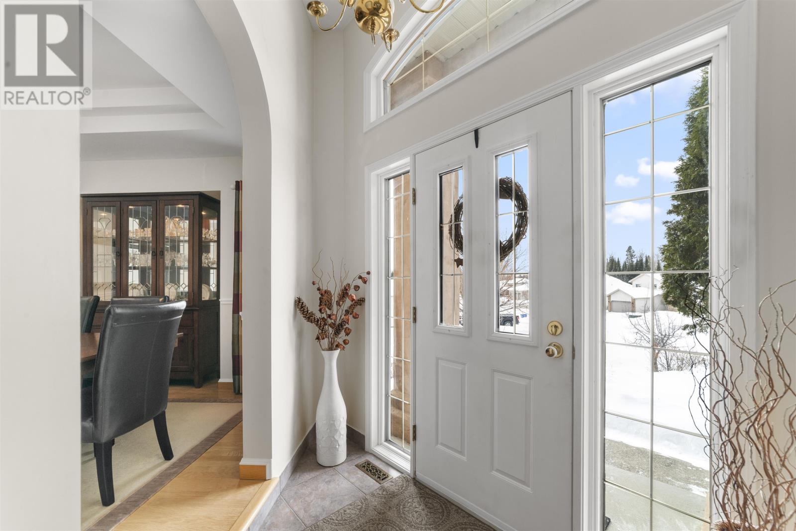 118 South Park Drive, Kenora, Ontario  P9N 4G1 - Photo 9 - TB2600348