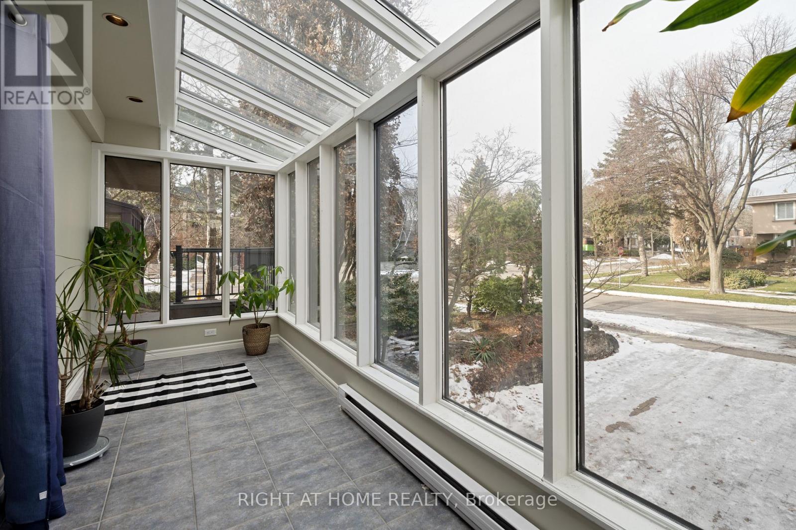 1 Chipstead Road, Toronto, Ontario  M3B 3E5 - Photo 16 - C12697120