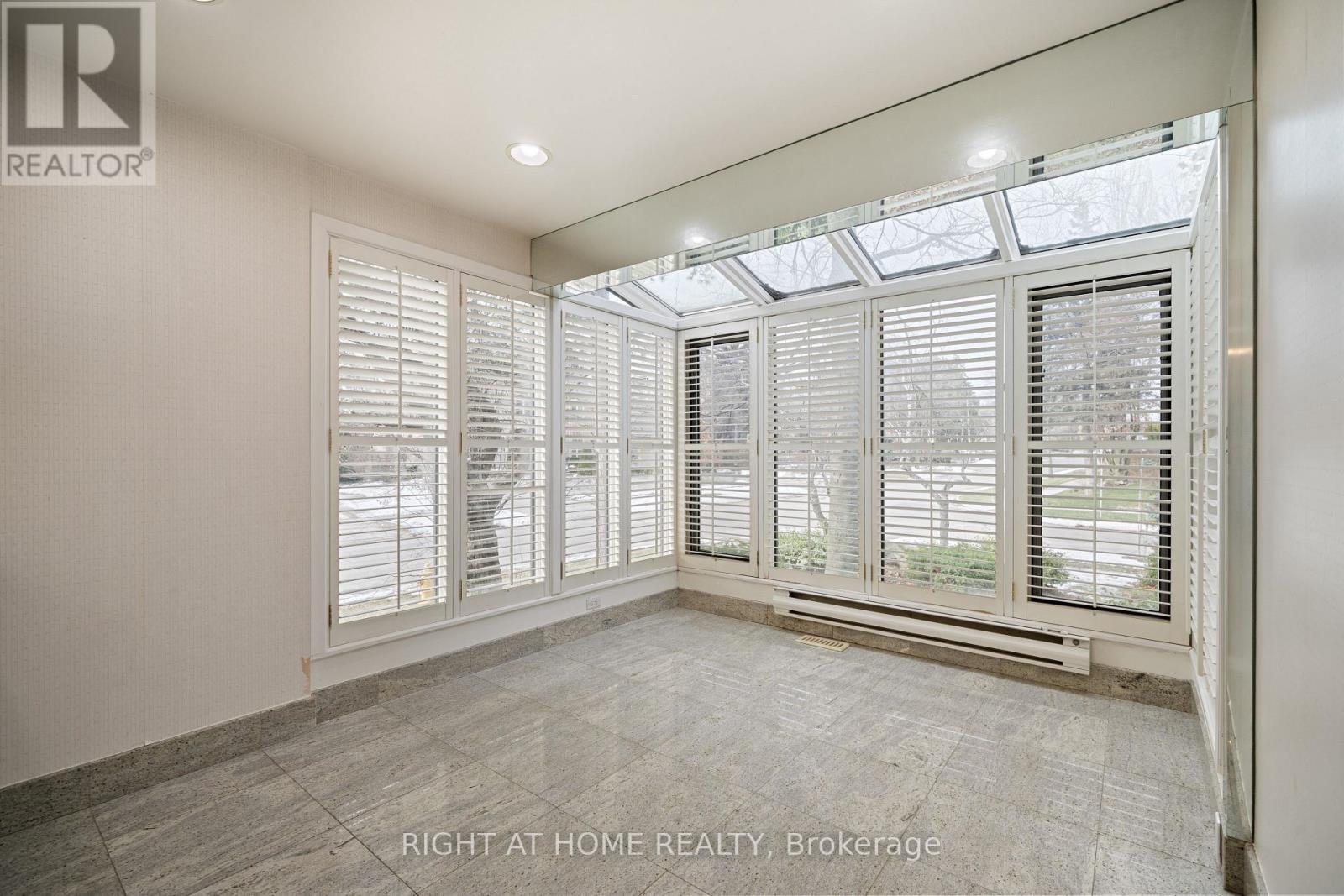 1 Chipstead Road, Toronto, Ontario  M3B 3E5 - Photo 8 - C12697120