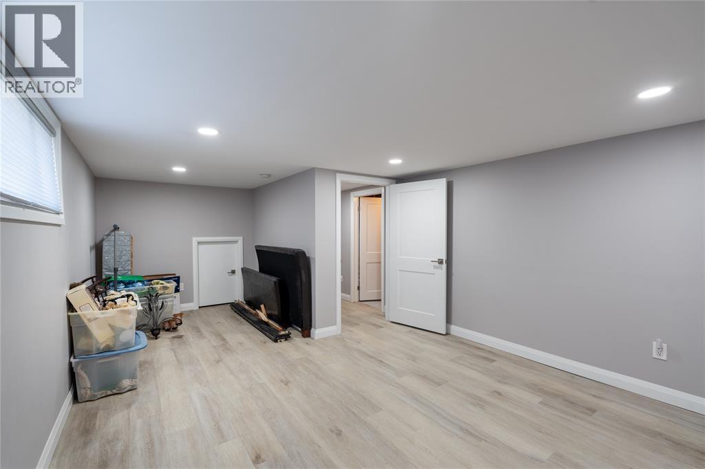 1177 Pontiac Drive, Sarnia, Ontario  N7S 3B1 - Photo 27 - 26003910