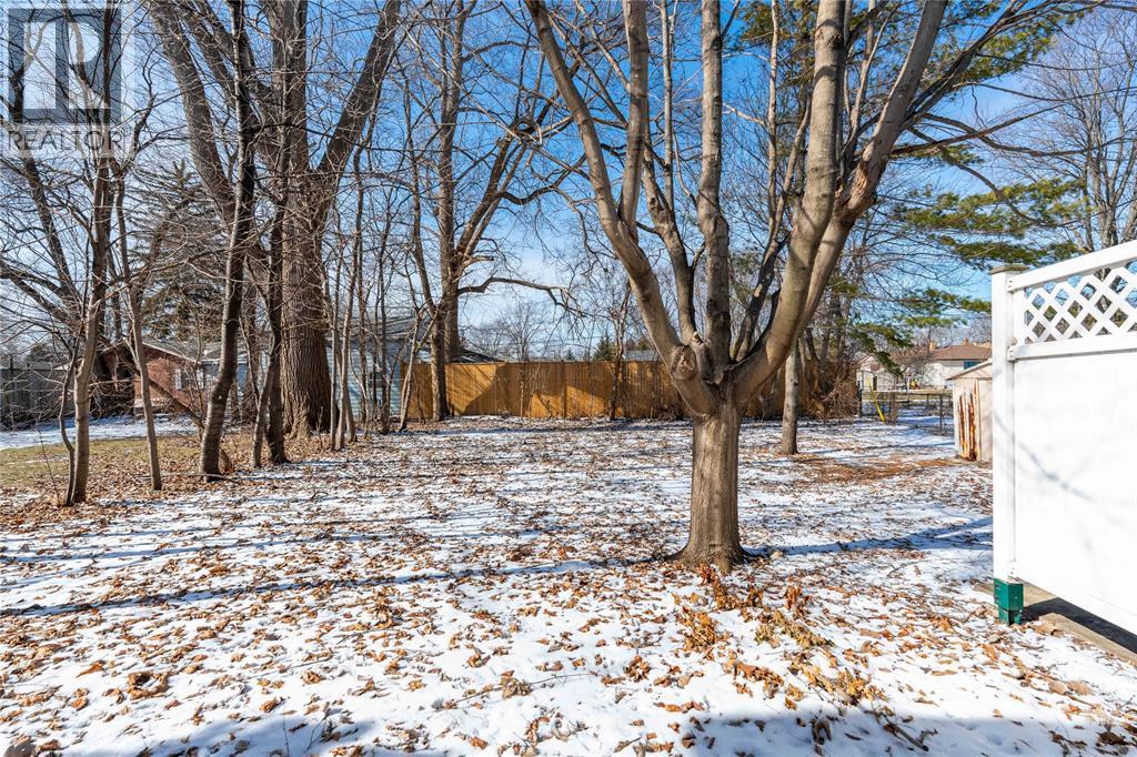 1177 Pontiac Drive, Sarnia, Ontario  N7S 3B1 - Photo 29 - 26003910