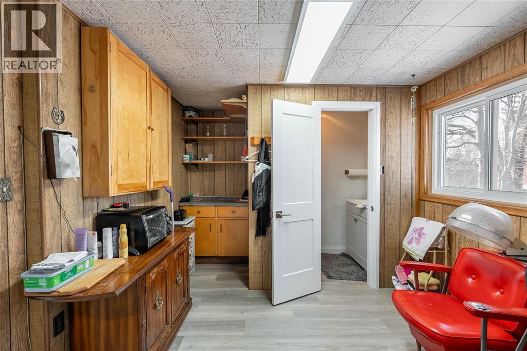 1177 Pontiac Drive, Sarnia, Ontario  N7S 3B1 - Photo 22 - 26003910