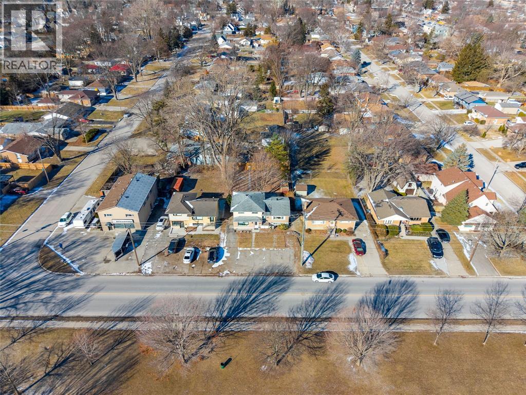 1177 Pontiac Drive, Sarnia, Ontario  N7S 3B1 - Photo 37 - 26003910