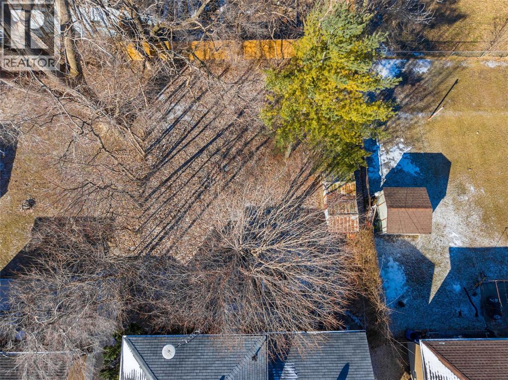 1177 Pontiac Drive, Sarnia, Ontario  N7S 3B1 - Photo 35 - 26003910