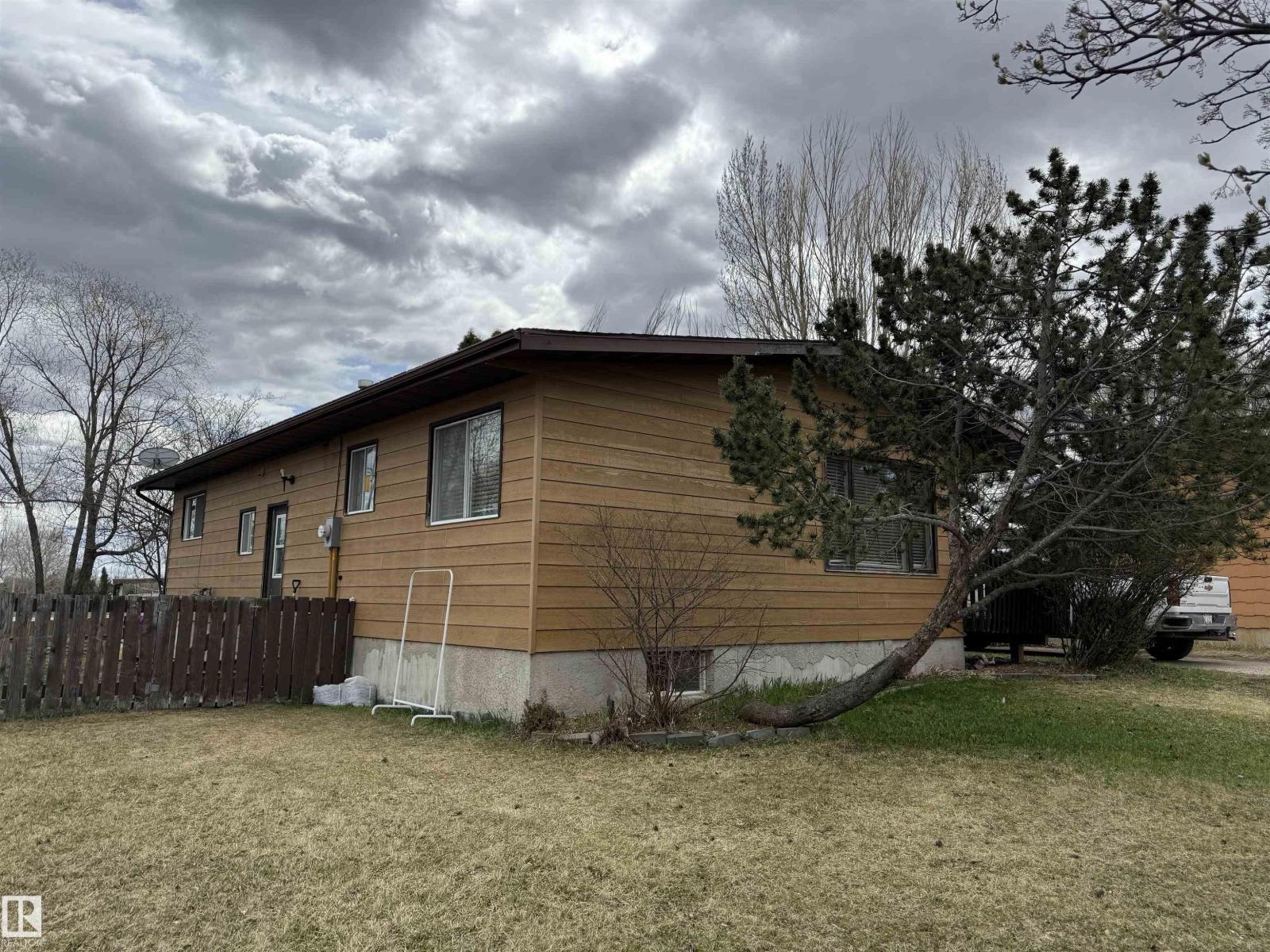 5509 49 ST, drayton valley, Alberta