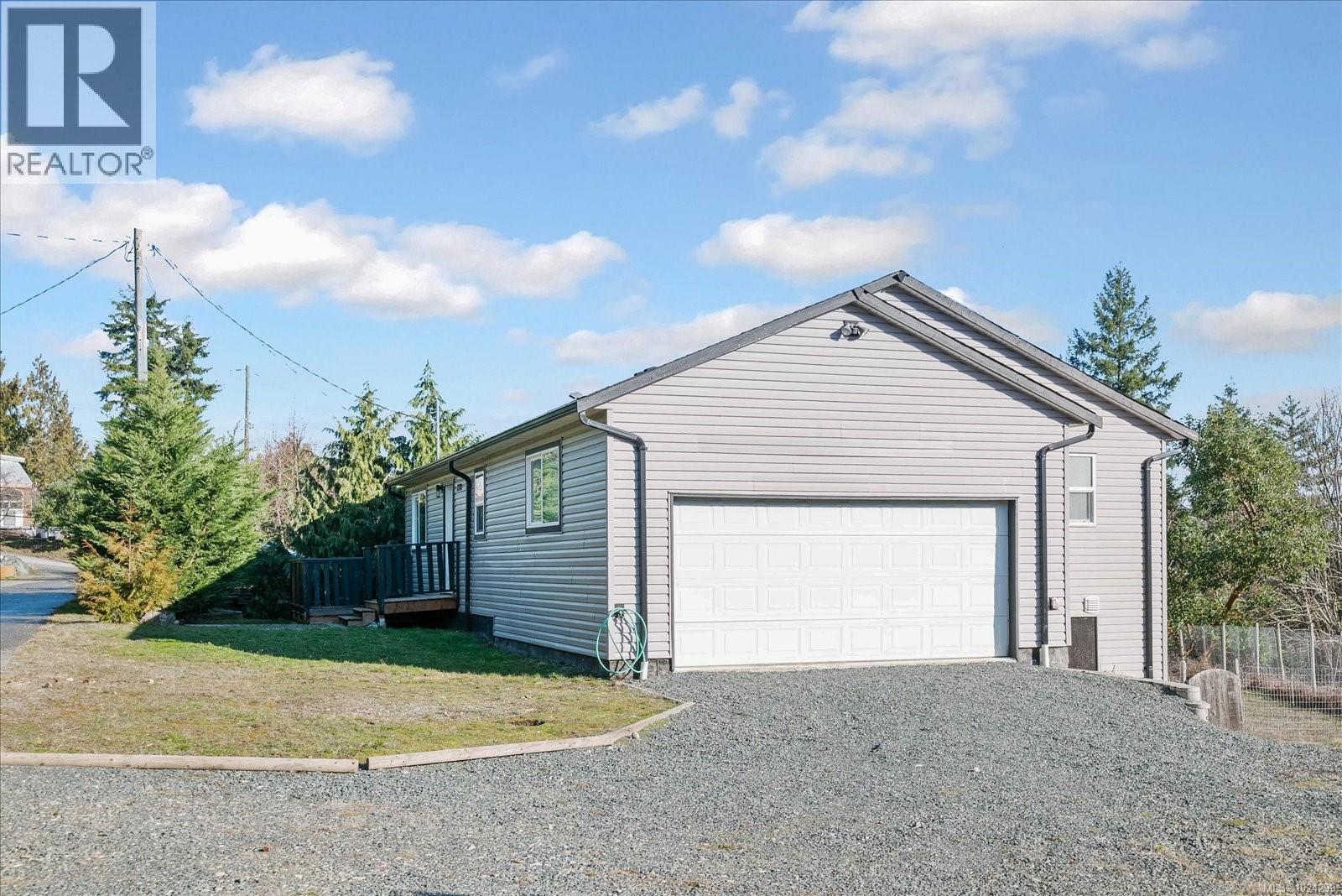 1770 Jay Bell Trail, Qualicum Beach, British Columbia  V9K 2S3 - Photo 4 - 1024299