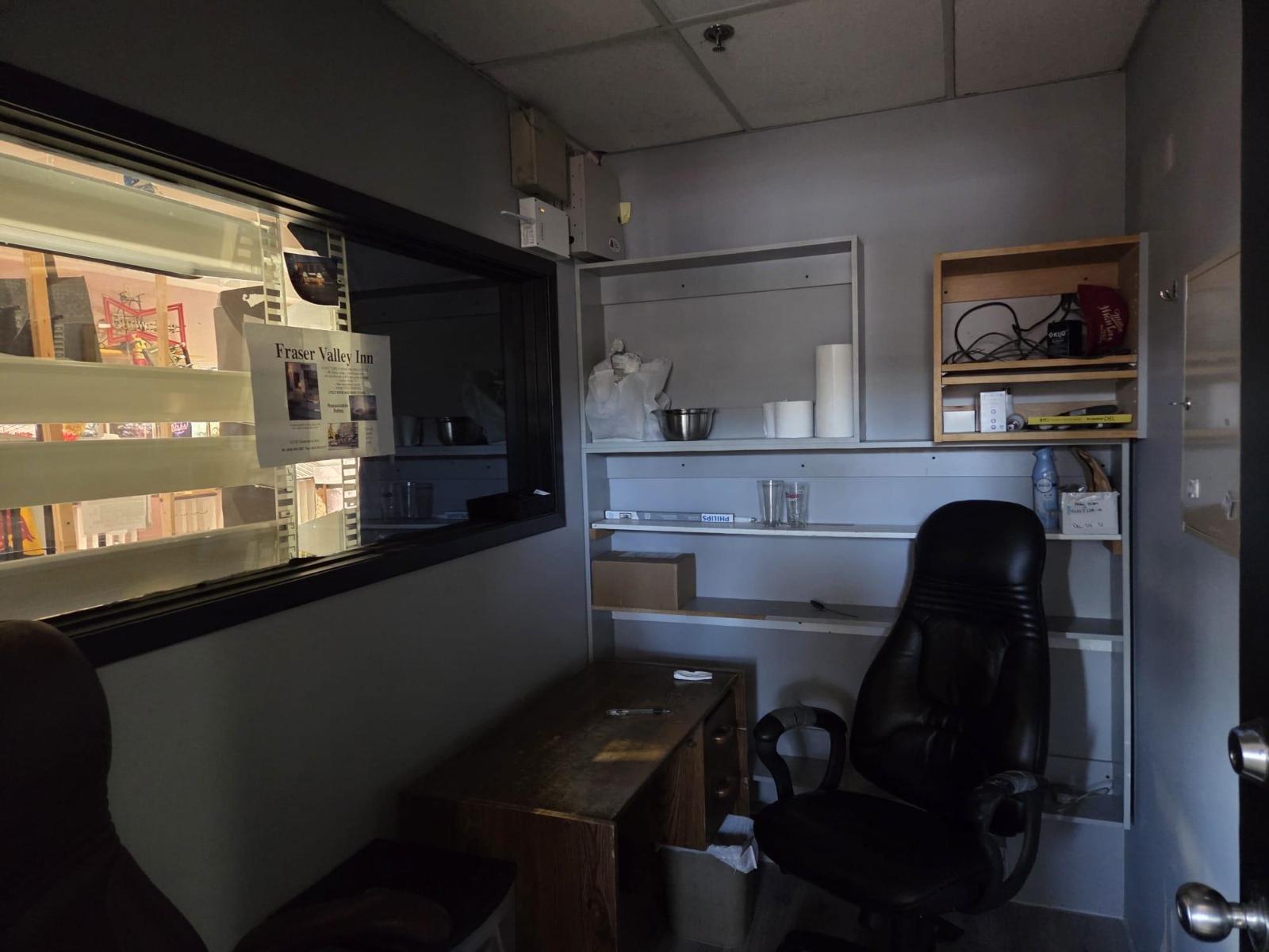 104 33790 Essendene Avenue, Abbotsford, British Columbia  V2S 2H2 - Photo 4 - C8075865