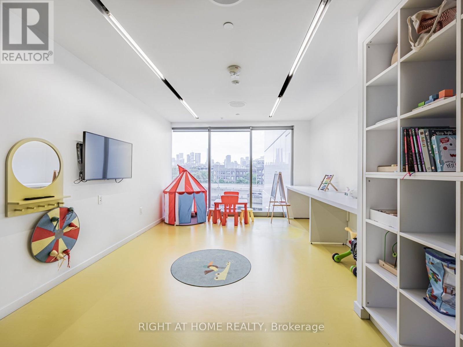 1210 - 170 Bayview Avenue, Toronto, Ontario  M5A 0M4 - Photo 24 - C12841402