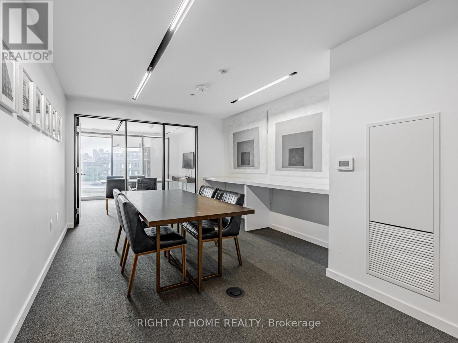 1210 - 170 Bayview Avenue, Toronto, Ontario  M5A 0M4 - Photo 27 - C12841402