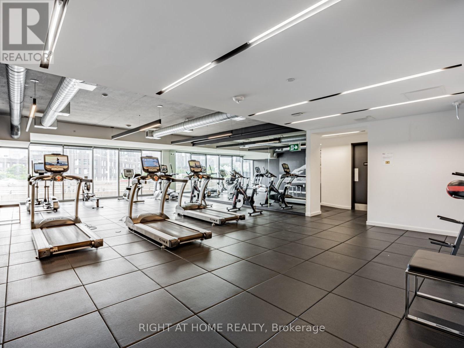 1210 - 170 Bayview Avenue, Toronto, Ontario  M5A 0M4 - Photo 31 - C12841402