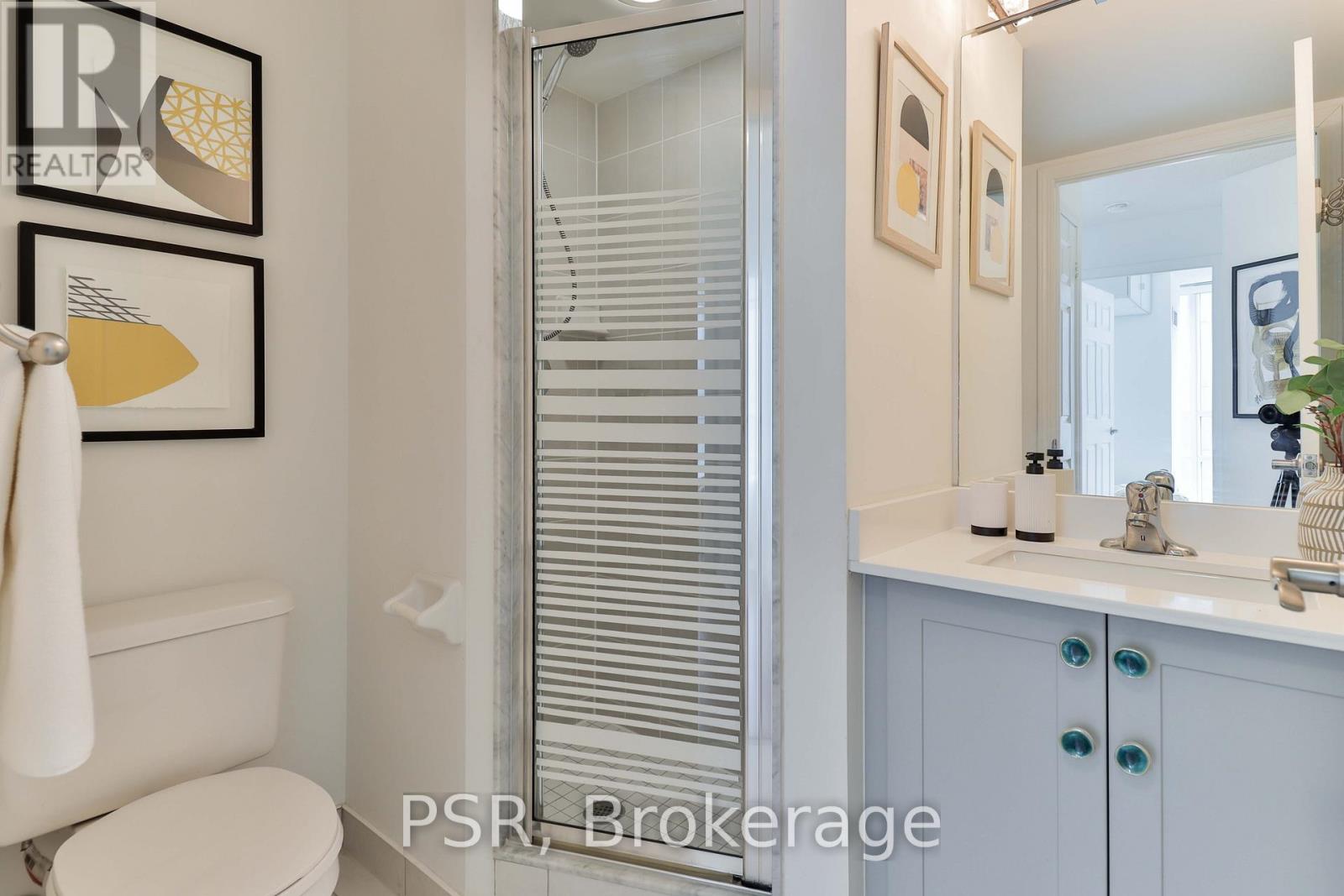 1602 - 30 Grand Trunk Crescent, Toronto, Ontario  M5J 3A4 - Photo 4 - C12841492