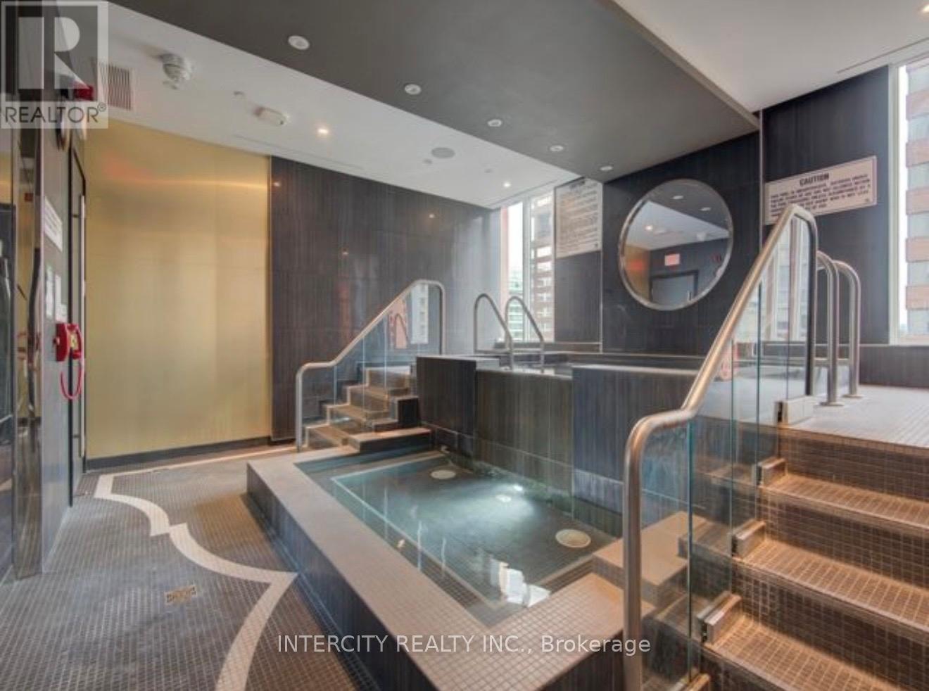 1802 - 32 Davenport Road, Toronto, Ontario  M5R 1H3 - Photo 19 - C12841518