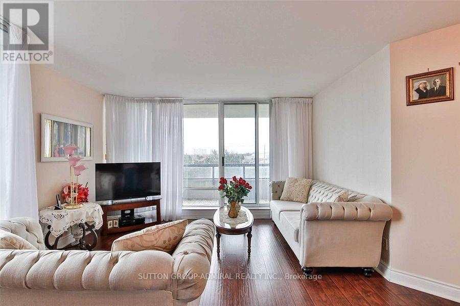 511 - 1131 Steeles Avenue W, Toronto, Ontario  M2R 3W8 - Photo 11 - C12841598