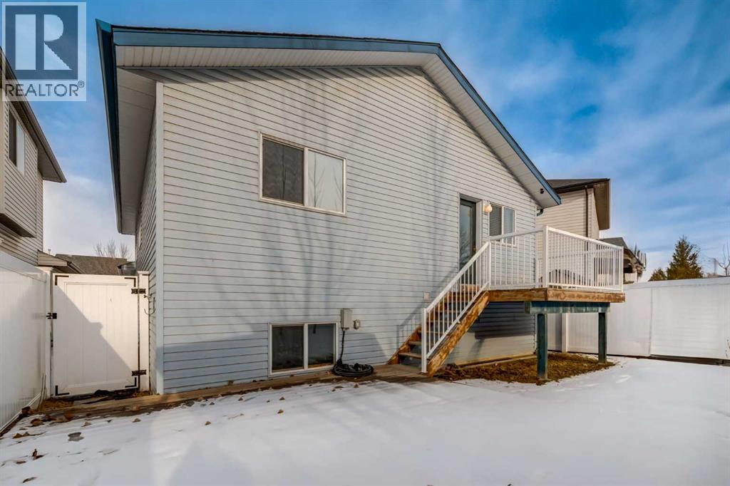 140 Stonegate Close Nw, Airdrie, Alberta  T4B 2V2 - Photo 32 - A2282484