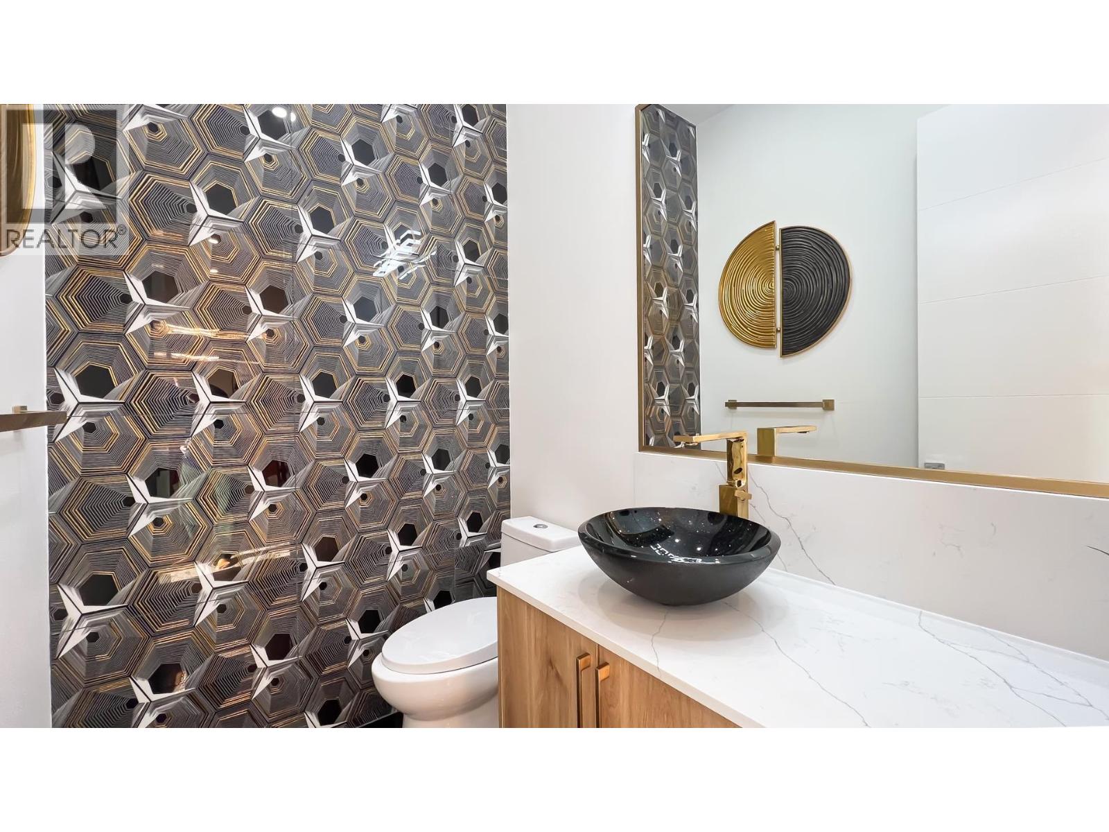 4479 Carson Street, Burnaby, British Columbia  V5J 2Y3 - Photo 13 - R3066579