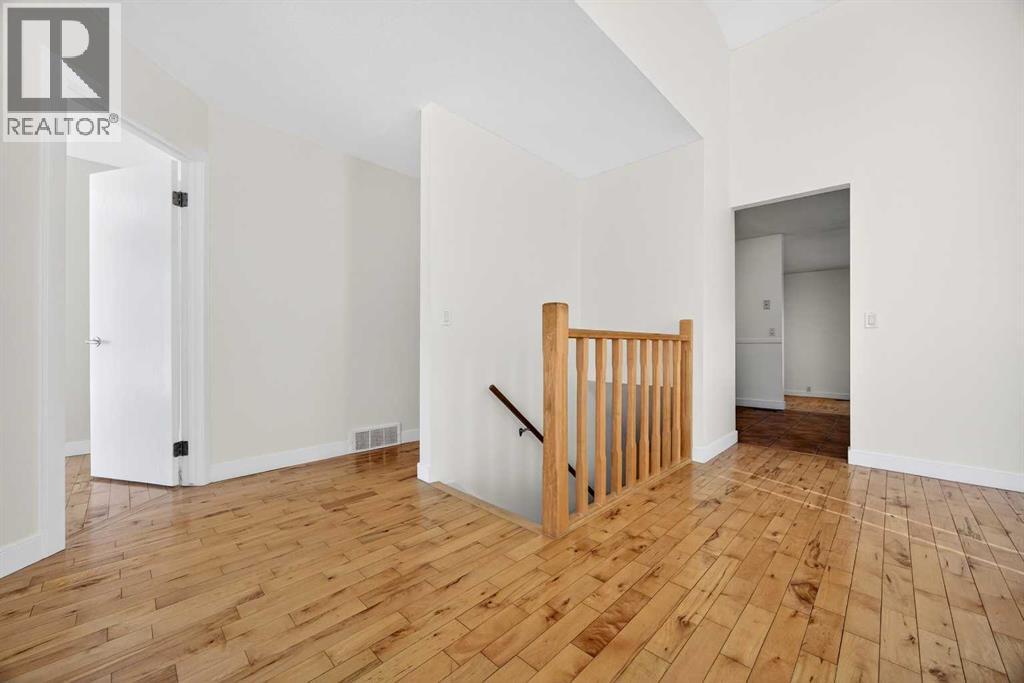 128 Bermuda Drive Nw, Calgary, Alberta  T3K 1H8 - Photo 30 - A2286966