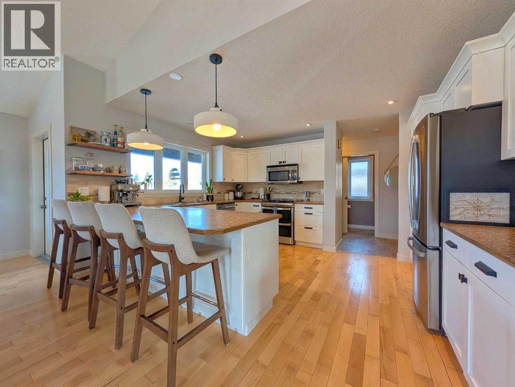 1508 Mcalpine Street, Carstairs, Alberta  T0M 0N0 - Photo 9 - A2289227