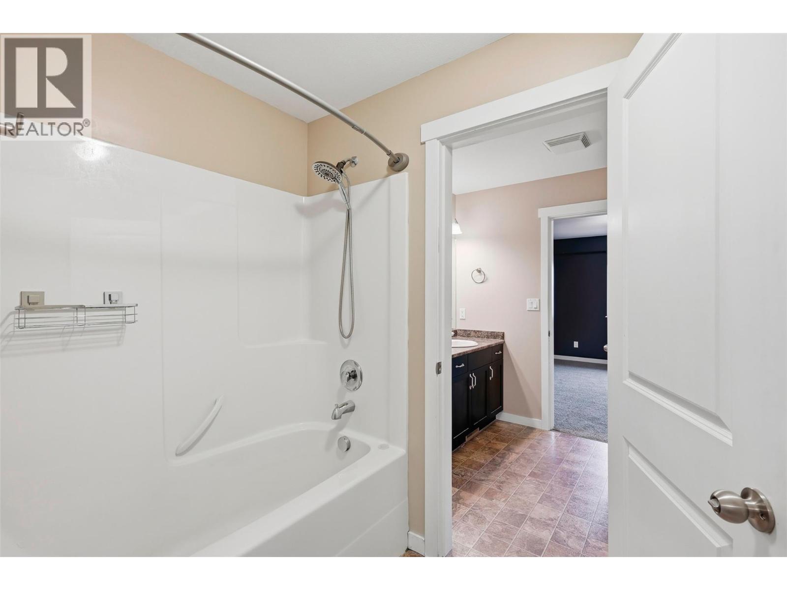 930 Stagecoach Drive Unit# 25, Kamloops, British Columbia  V2B 0A9 - Photo 17 - 10373722