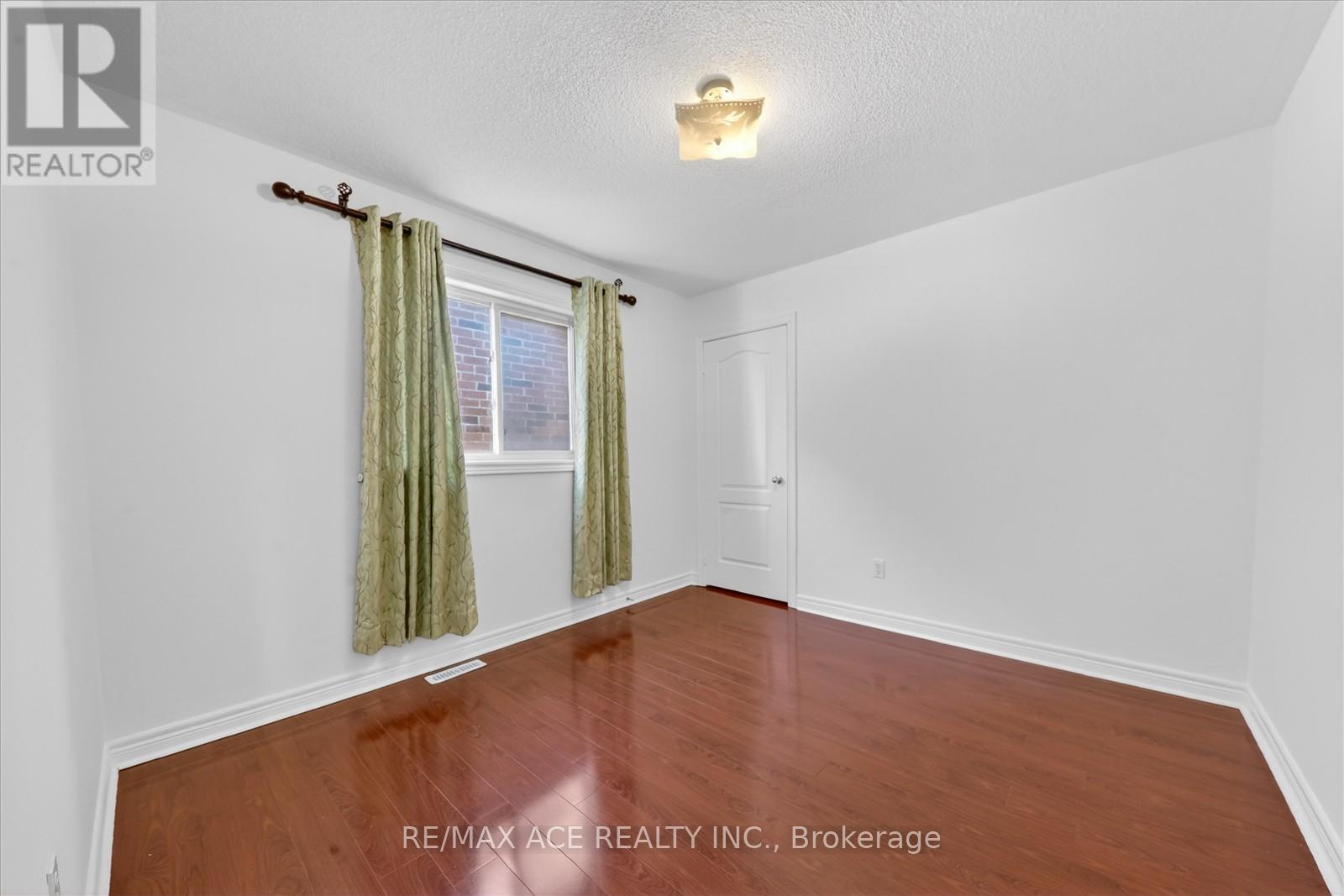 53 Quietbrook Crescent, Toronto, Ontario  M1X 2B3 - Photo 22 - E12841436