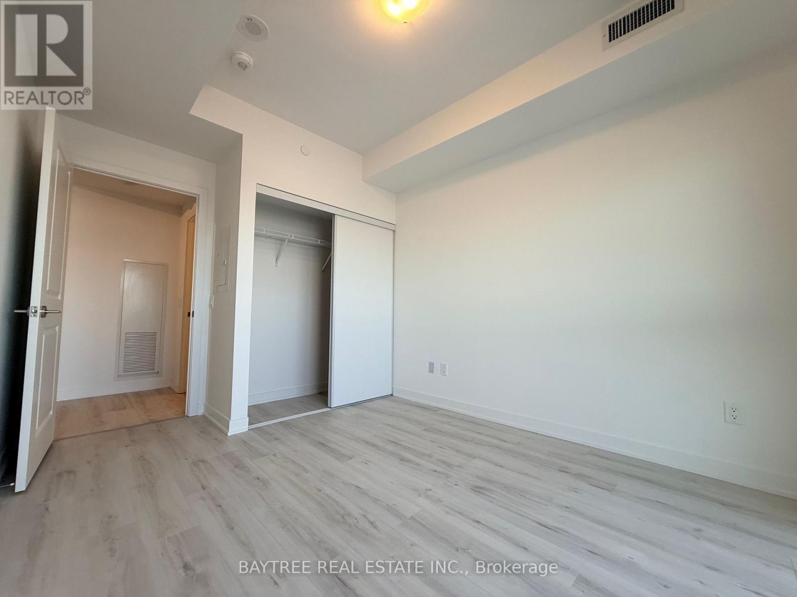 903 - 1010 Sandy Beach Road, Pickering, Ontario  L1W 0C7 - Photo 6 - E12841484