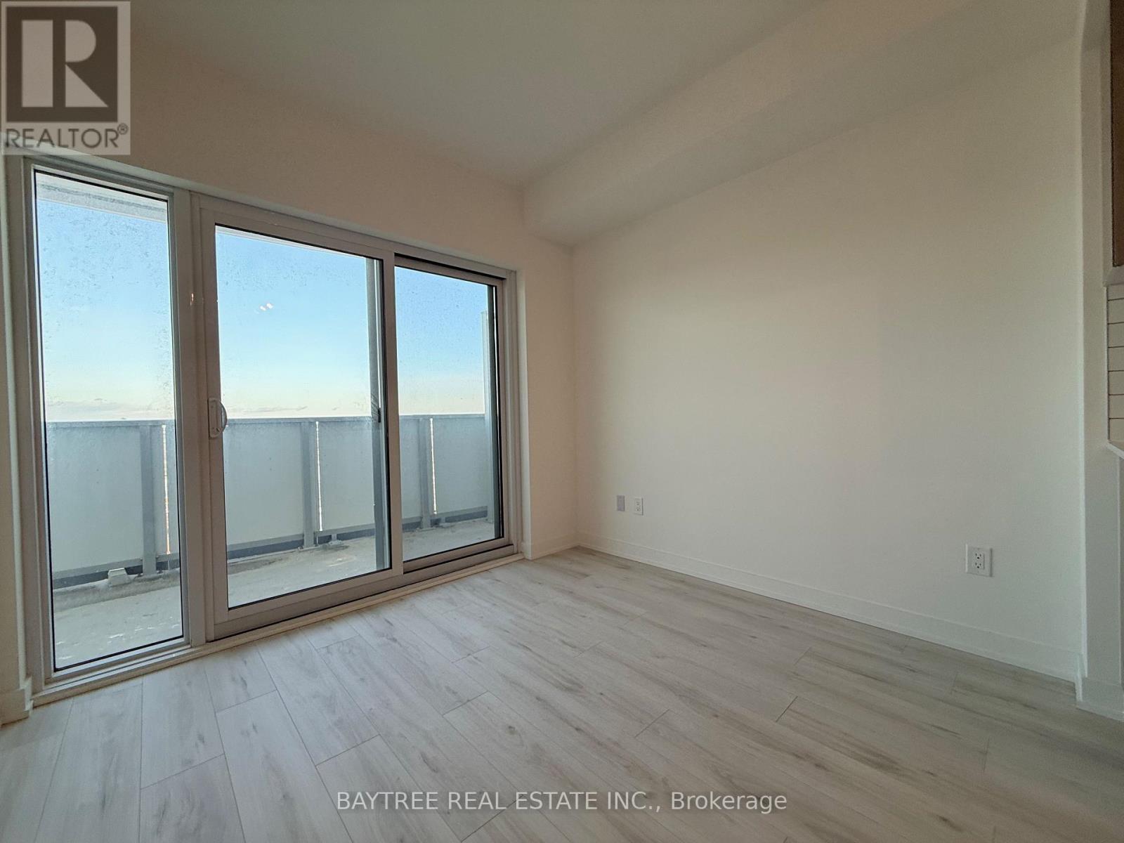 903 - 1010 Sandy Beach Road, Pickering, Ontario  L1W 0C7 - Photo 8 - E12841484