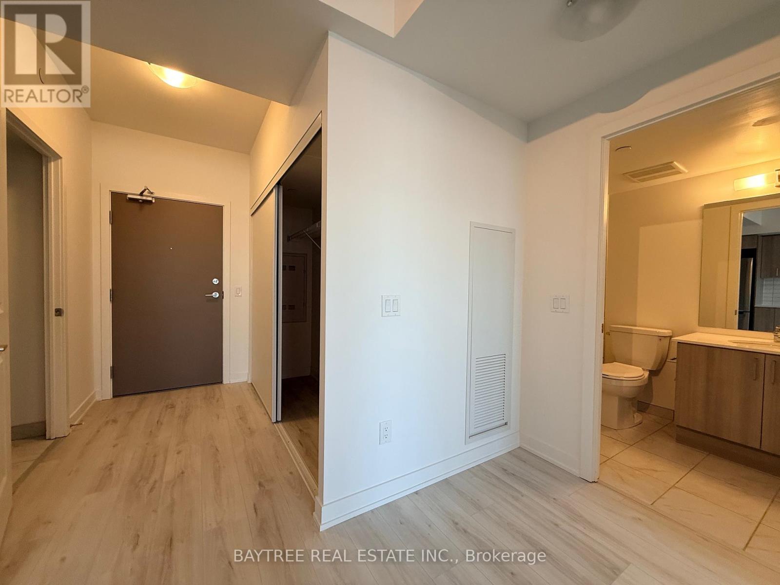 1603 - 1010 Sandy Beach Road, Pickering, Ontario  L1W 0C7 - Photo 4 - E12841486