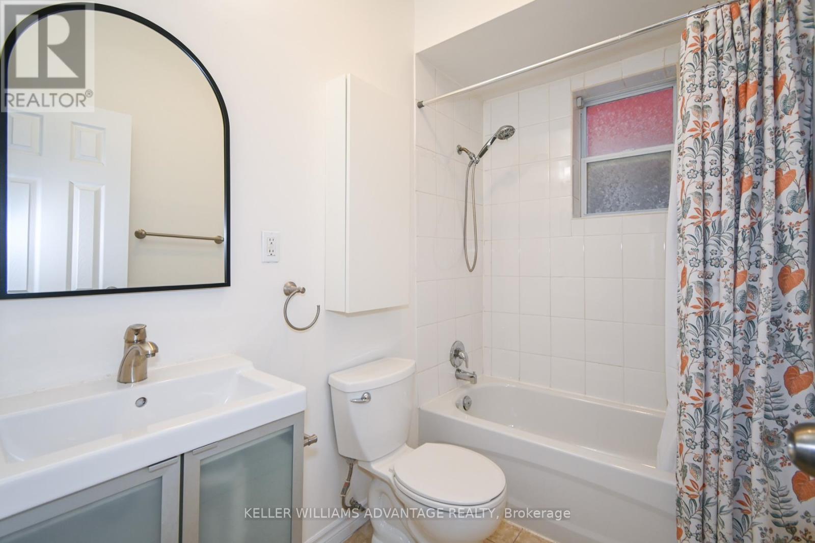 A - 242 Highfield Road, Toronto, Ontario  M4L 2V5 - Photo 12 - E12841490