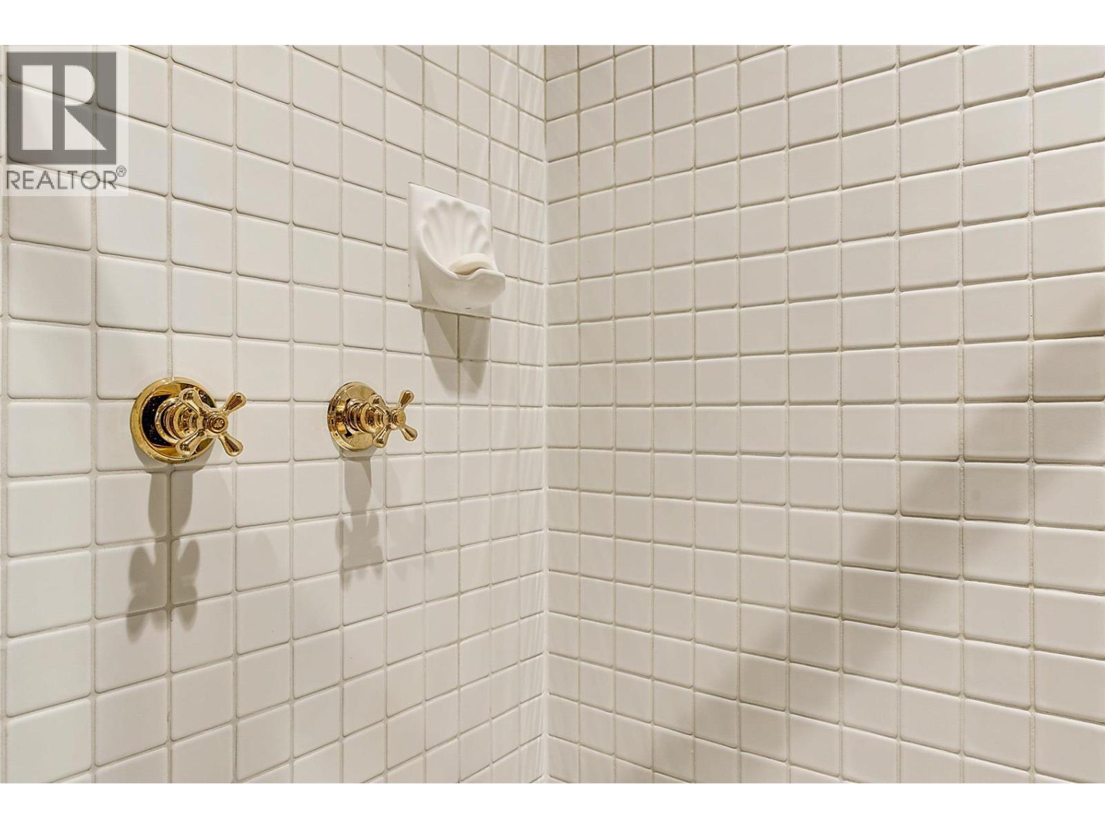 2368 Abbott Street Unit# 20, Kelowna, British Columbia  V1Y 9G7 - Photo 37 - 10377616