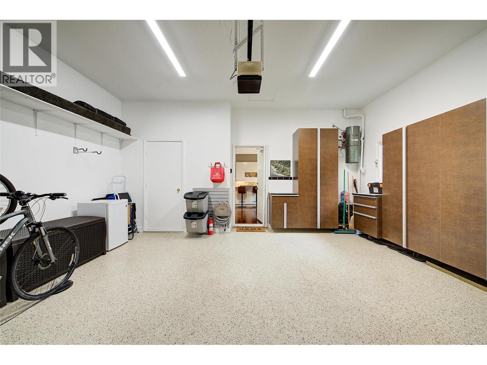 2368 Abbott Street Unit# 20, Kelowna, British Columbia  V1Y 9G7 - Photo 41 - 10377616