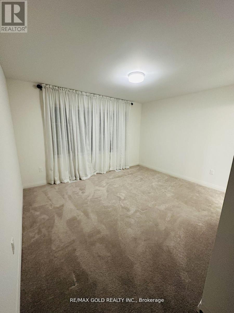 5 Bluebird Boulevard, Adjala-Tosorontio (Colgan), Ontario  L0G 1W0 - Photo 19 - N12841380