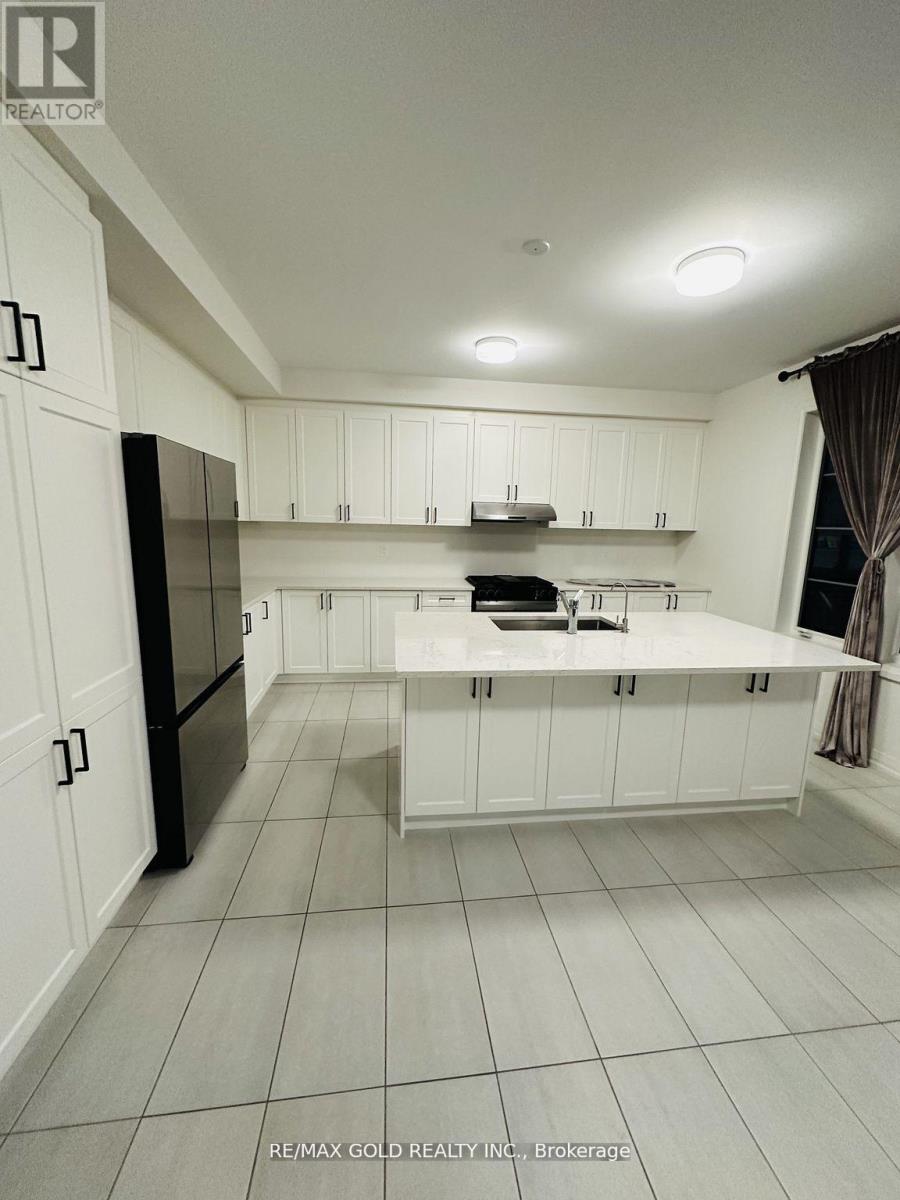 5 Bluebird Boulevard, Adjala-Tosorontio (Colgan), Ontario  L0G 1W0 - Photo 5 - N12841380