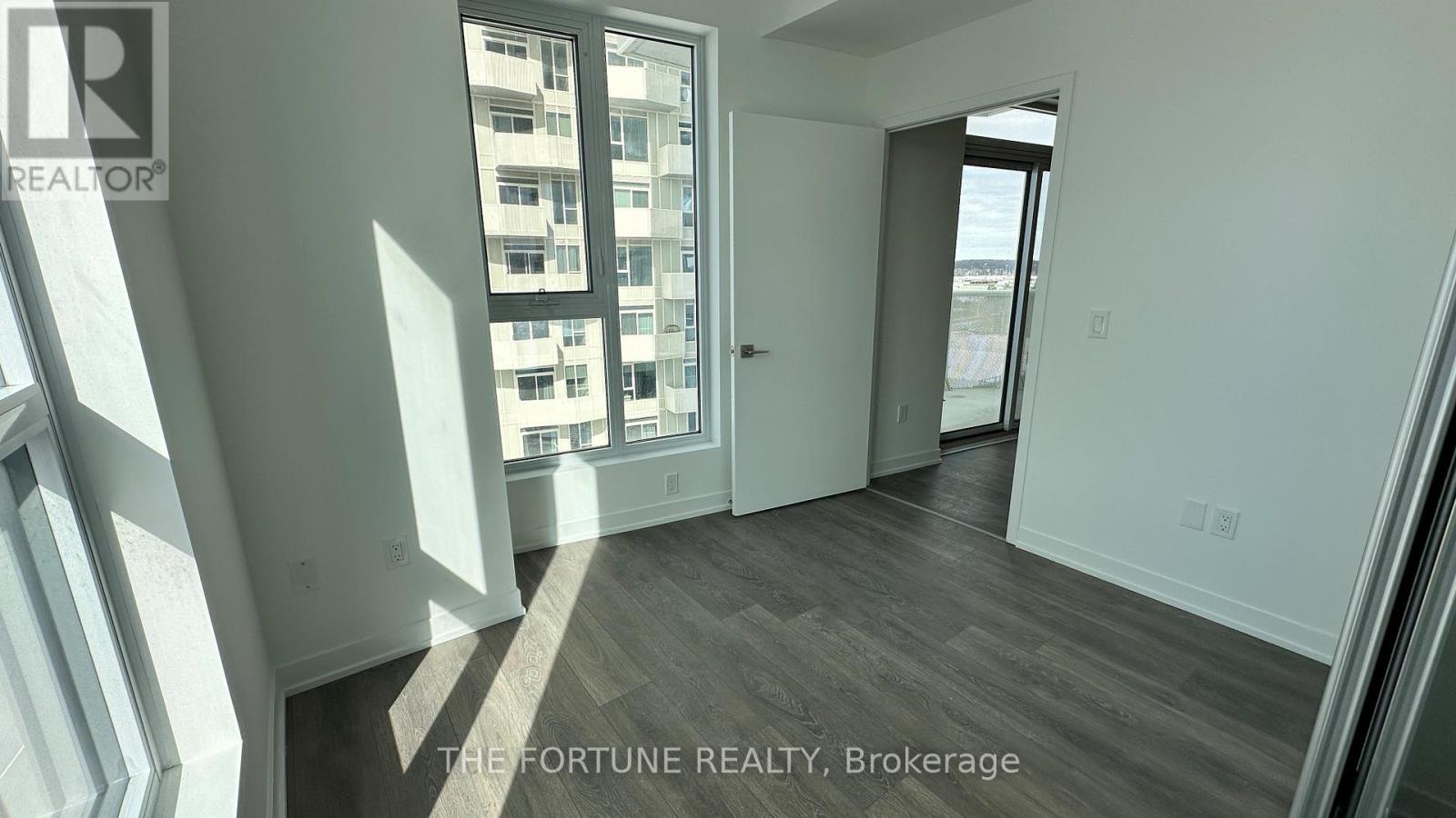 913 - 10 Abeja Street, Vaughan, Ontario  L4K 0R4 - Photo 12 - N12841398