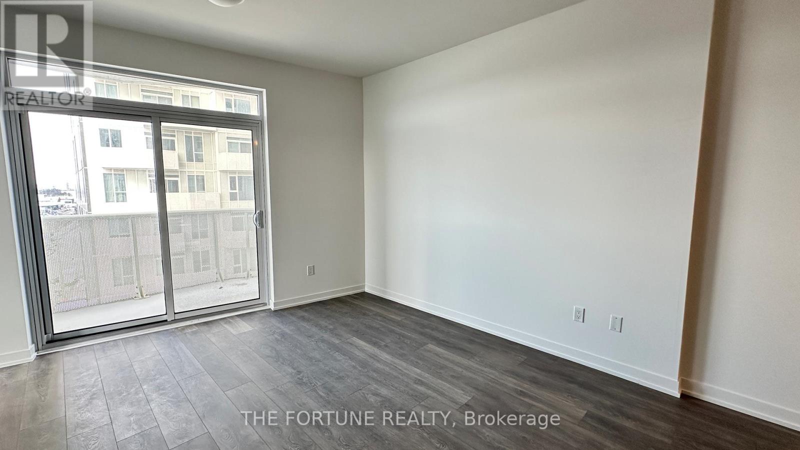 913 - 10 Abeja Street, Vaughan, Ontario  L4K 0R4 - Photo 4 - N12841398